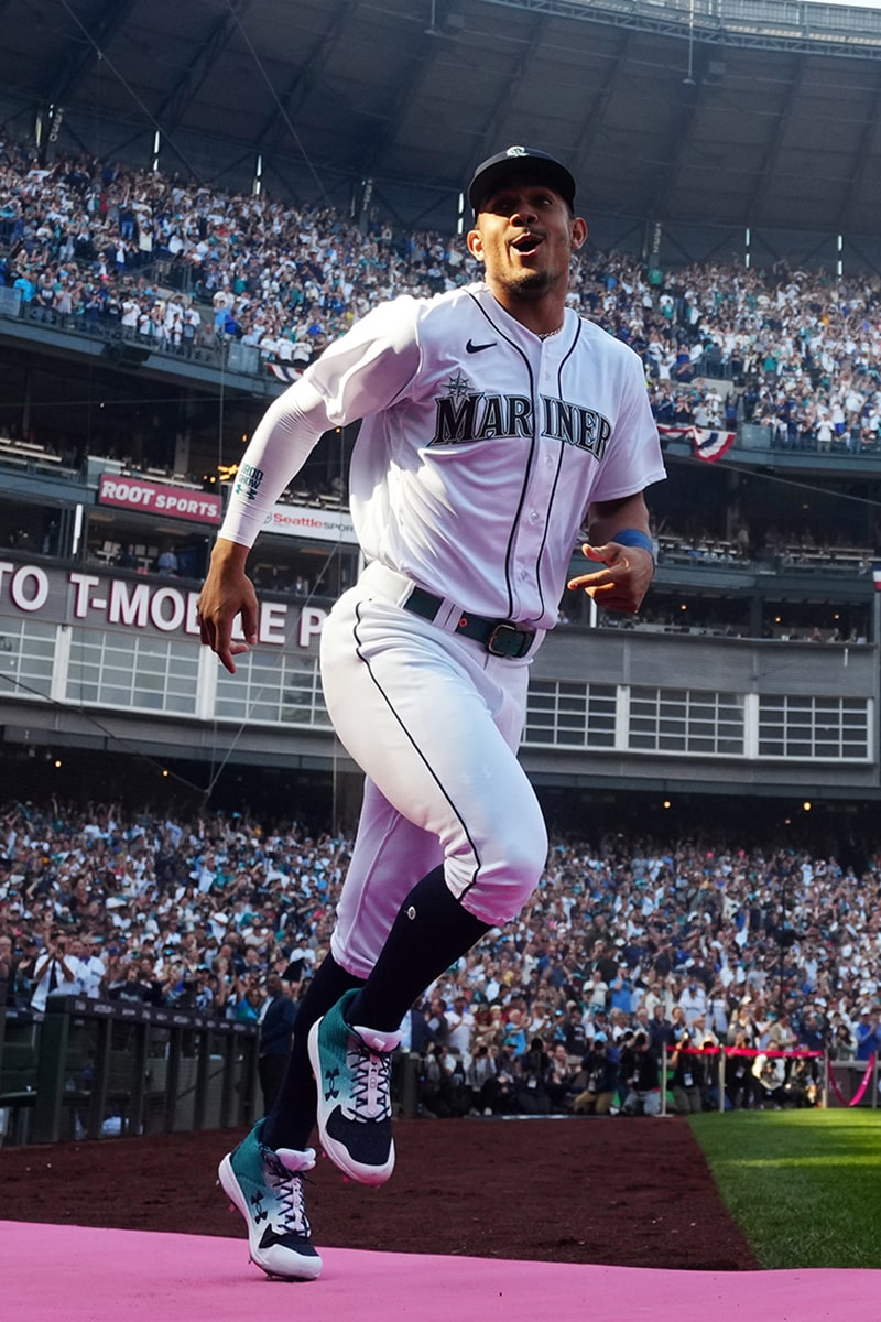 Julio Rodriguez, one of MLB's top prospects, makes Mariners